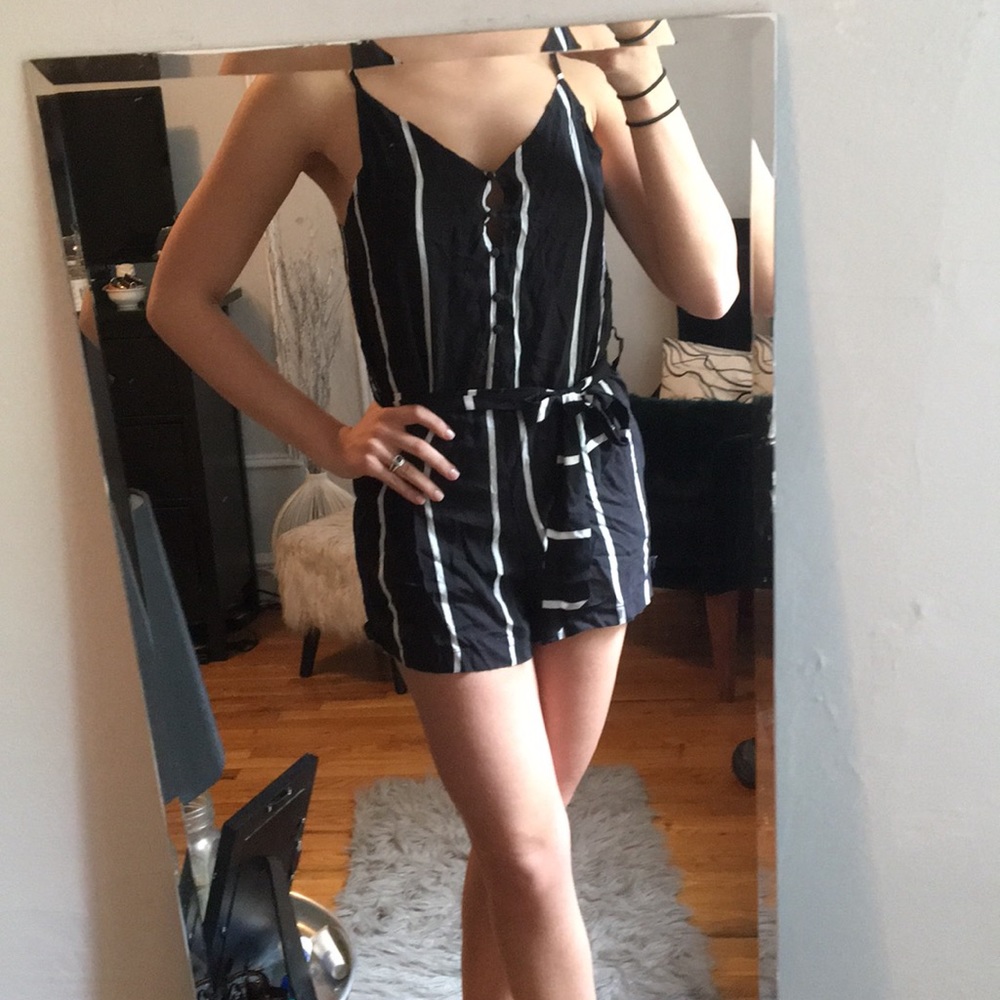 Size Small Romper - Picture 1 of 2